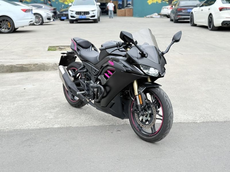 无极 250RR