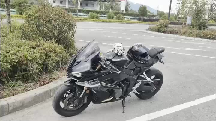QJMOTOR 赛800