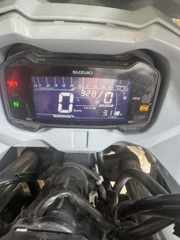 豪爵铃木 GSX250R