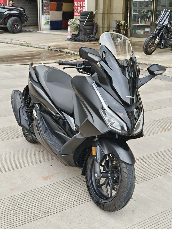 本田WING NSS350