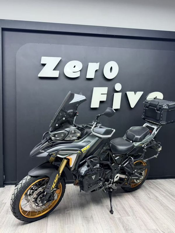 贝纳利 TRK702