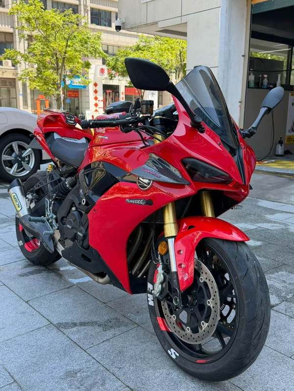 QJMOTOR 赛600