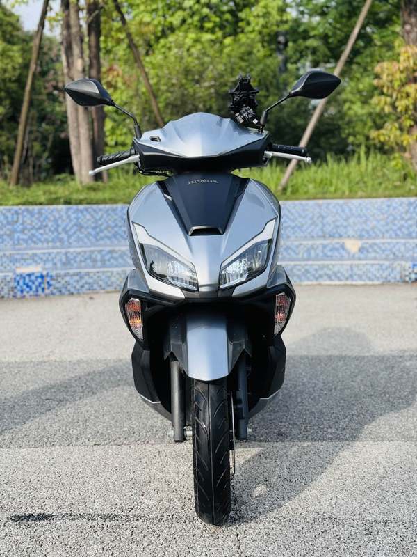 五羊本田 NPF125