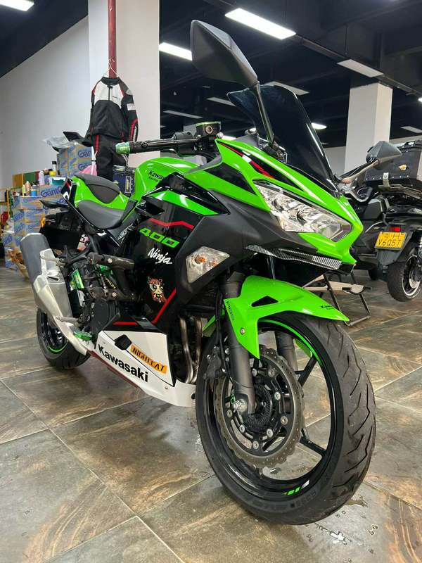 川崎 Ninja 400