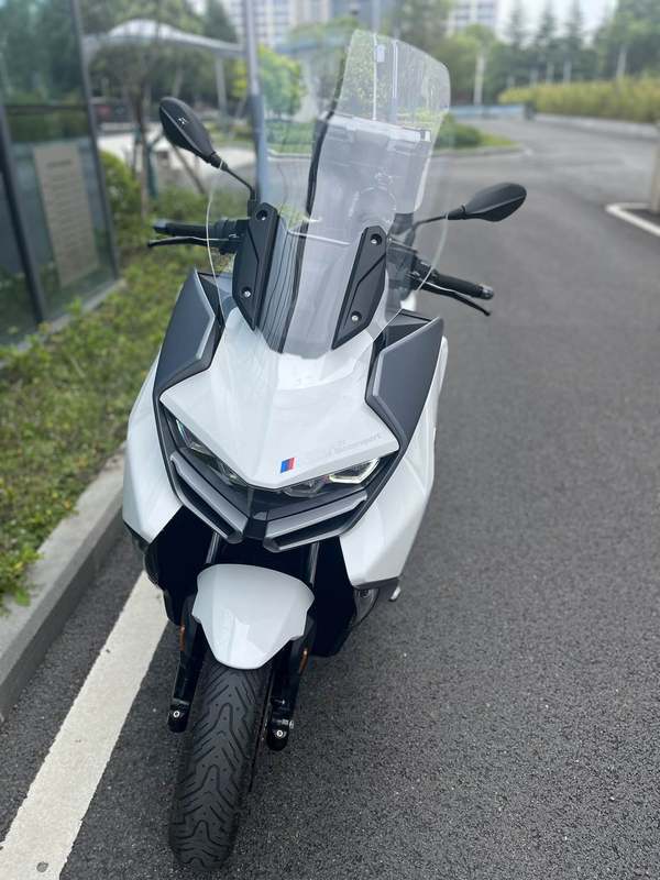 宝马 C 400