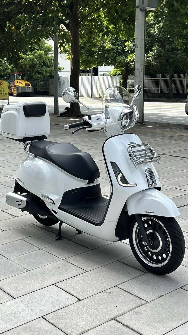 新大洲本田 NS150LA
