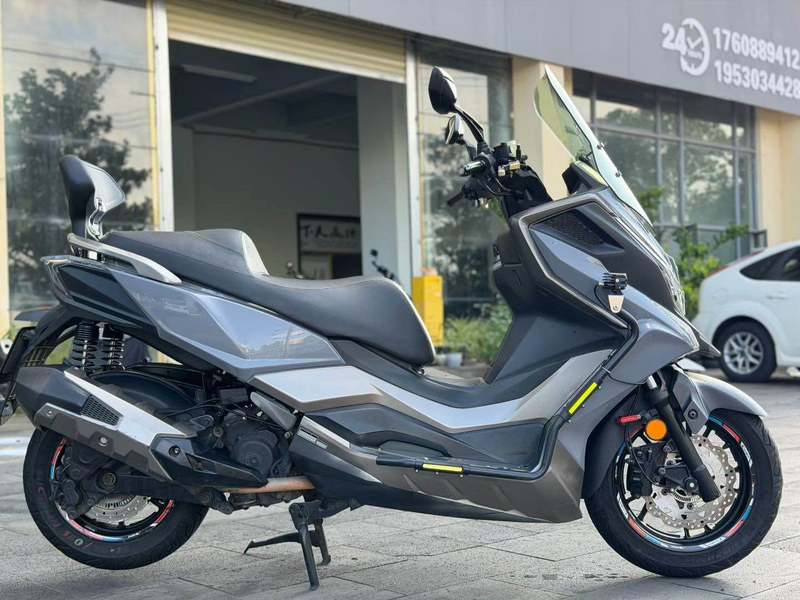 光阳 赛艇 S350