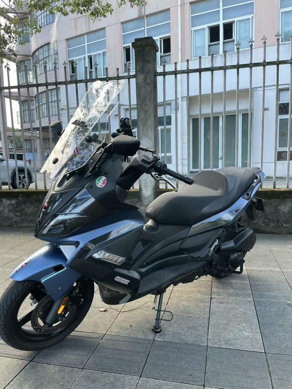 宗申阿普利亚 SR Max 250