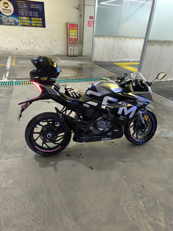 春风 250SR