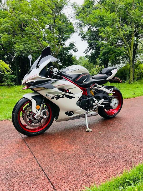 QJMOTOR QJ900GS-8D