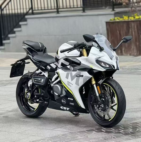 春风 250SR