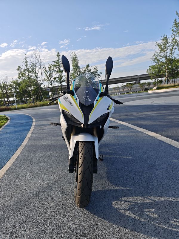 QJMOTOR 赛250