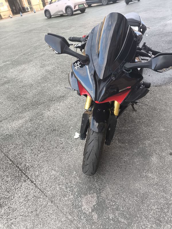 QJMOTOR 赛600