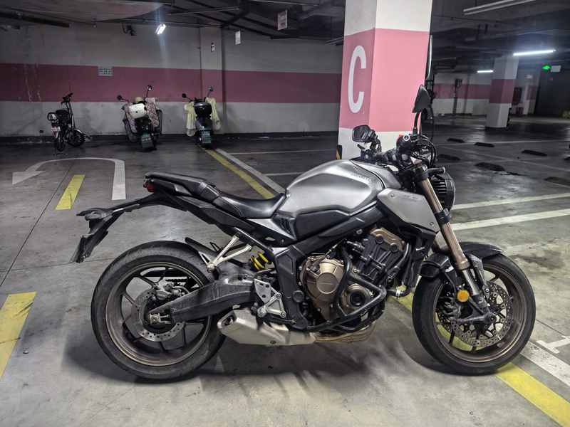 本田DREAMWING CB650R 