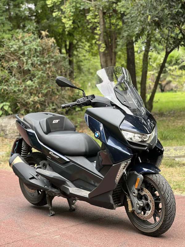 宝马 C 400