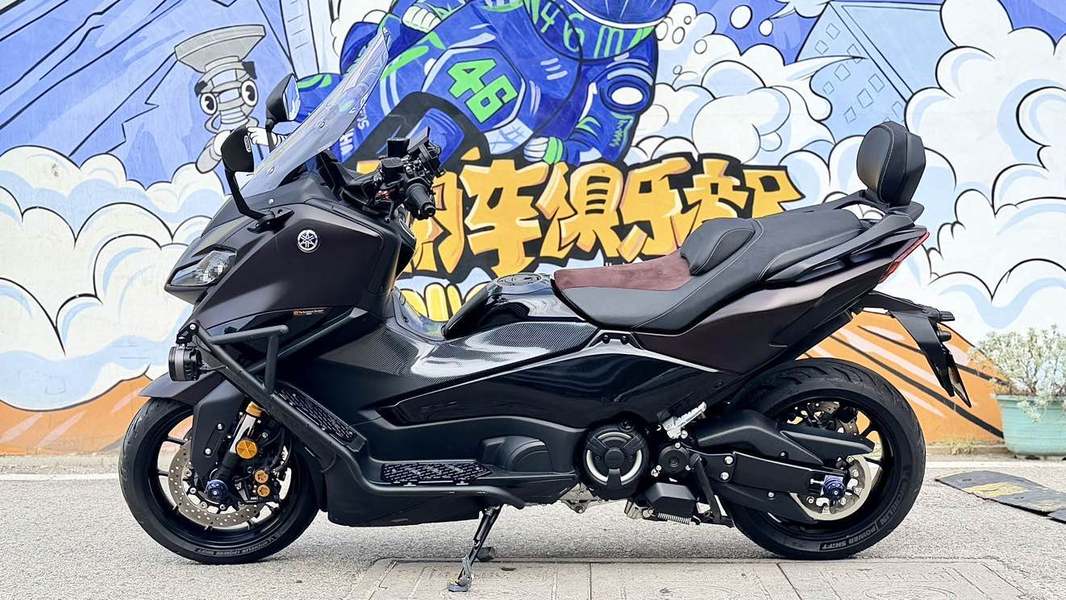 雅马哈 TMAX
