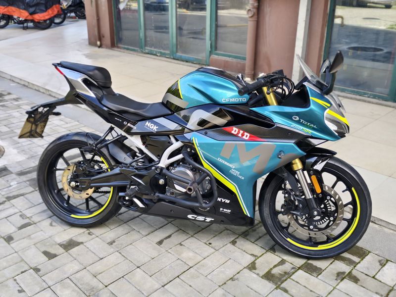 春风 250SR
