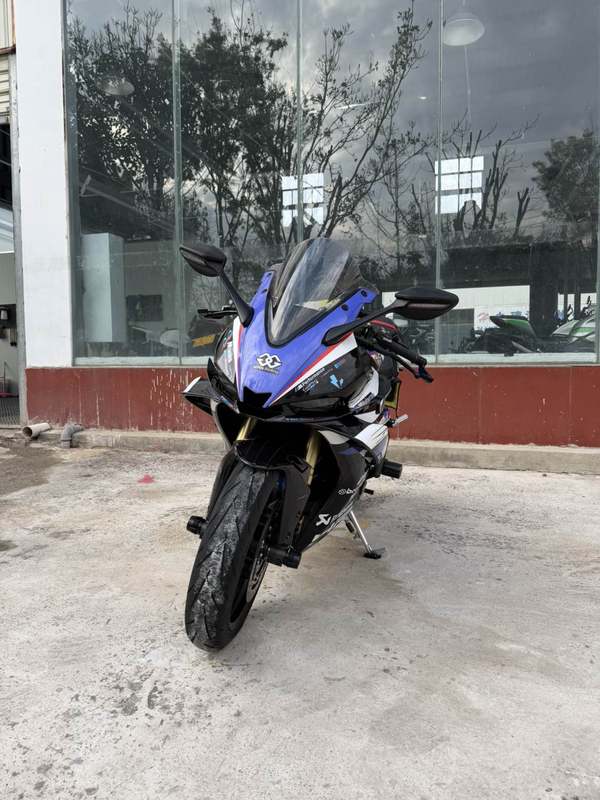 无极 RR660