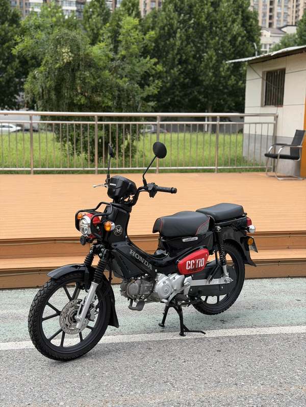 本田WING Cross Cub