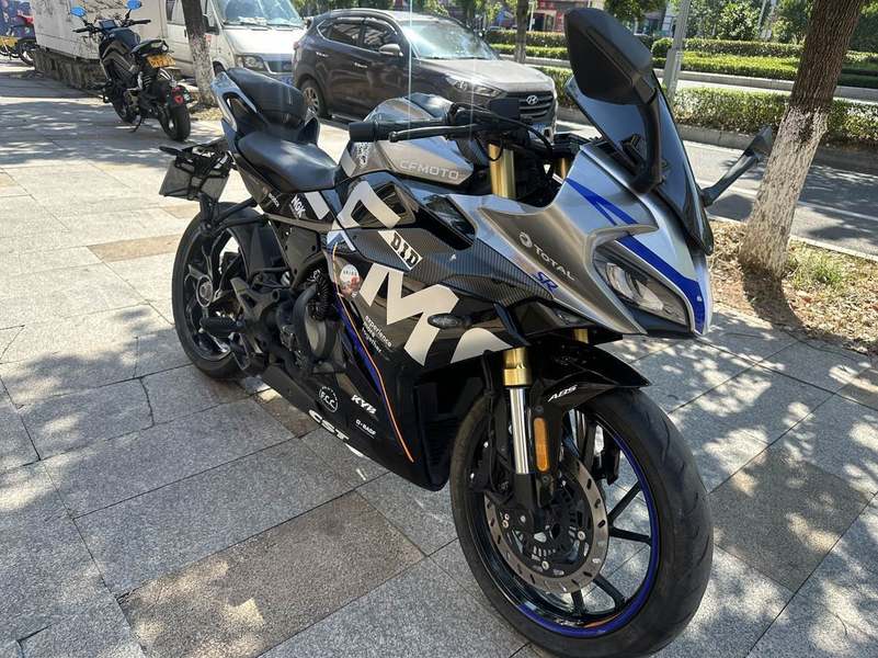 春风 250SR