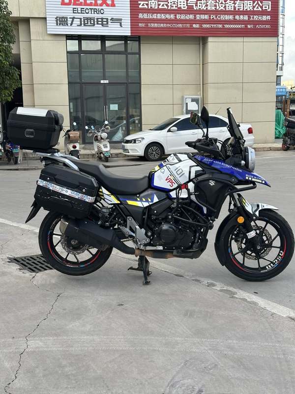 豪爵铃木 DL250