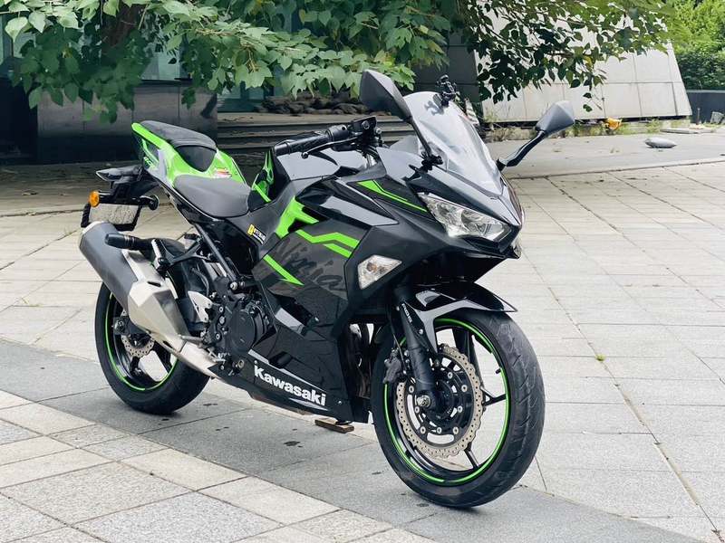 川崎 Ninja 400