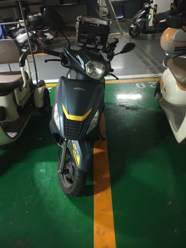 五羊本田 NB-X125