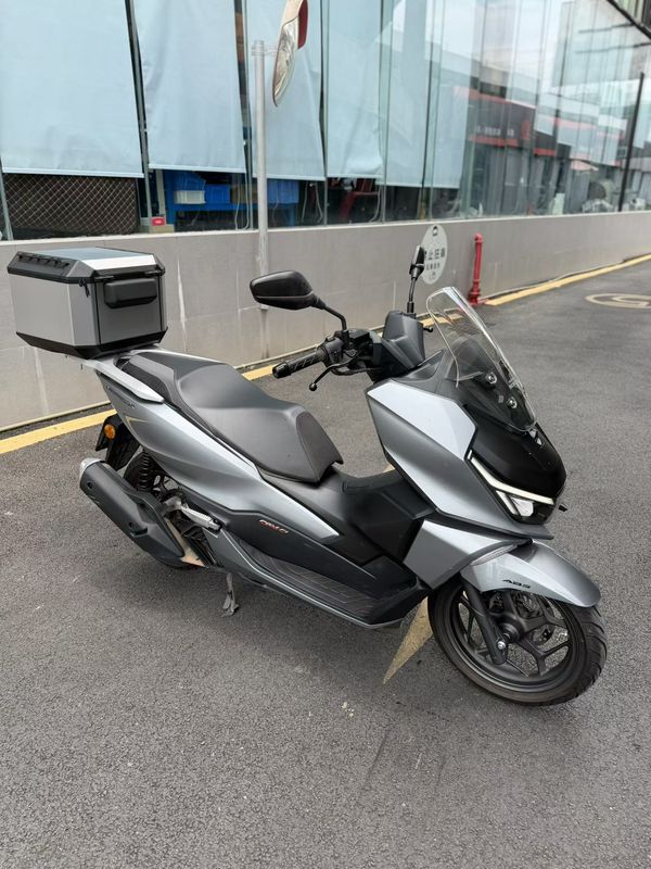 新大洲本田 NS150GX