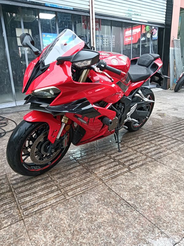 QJMOTOR 赛600
