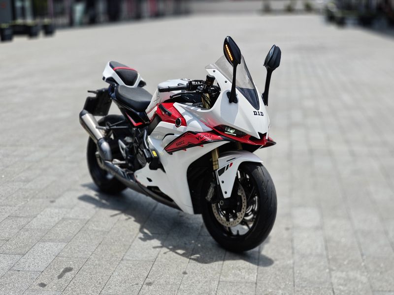 无极 RR660