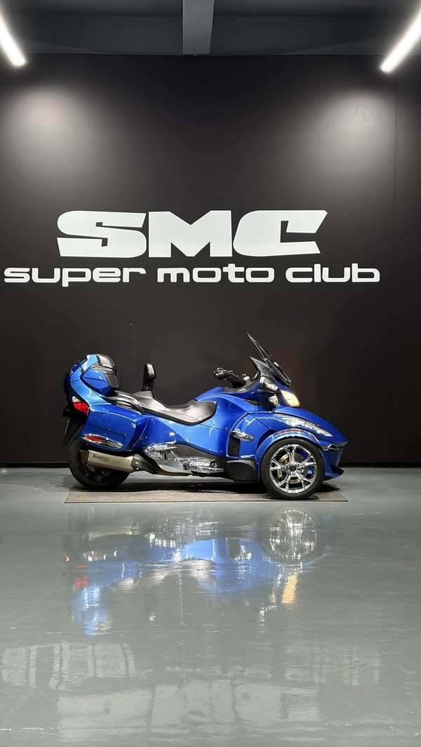 庞巴迪 Spyder RT