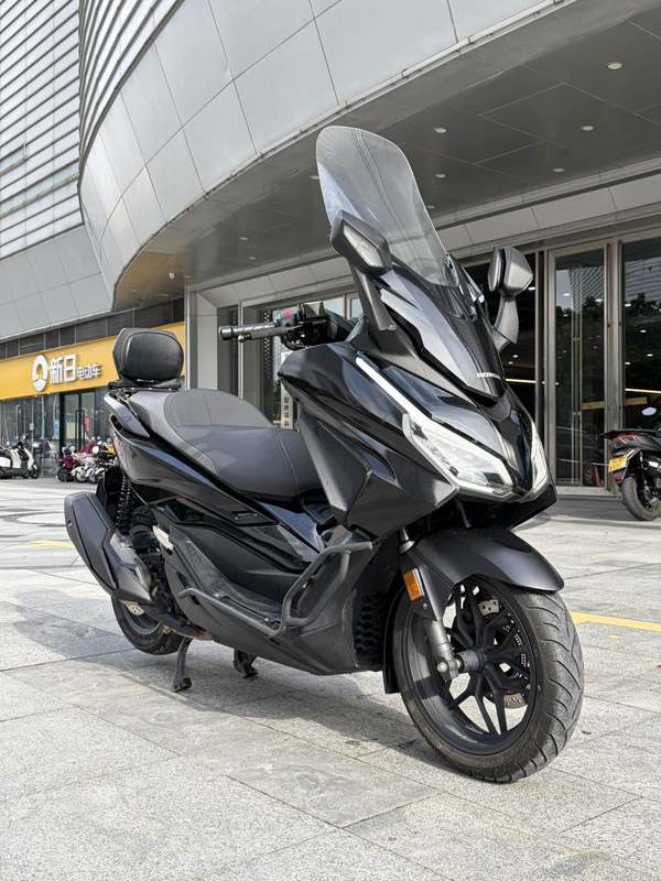 本田WING NSS350