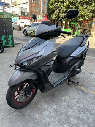 新大洲本田 NS125RX