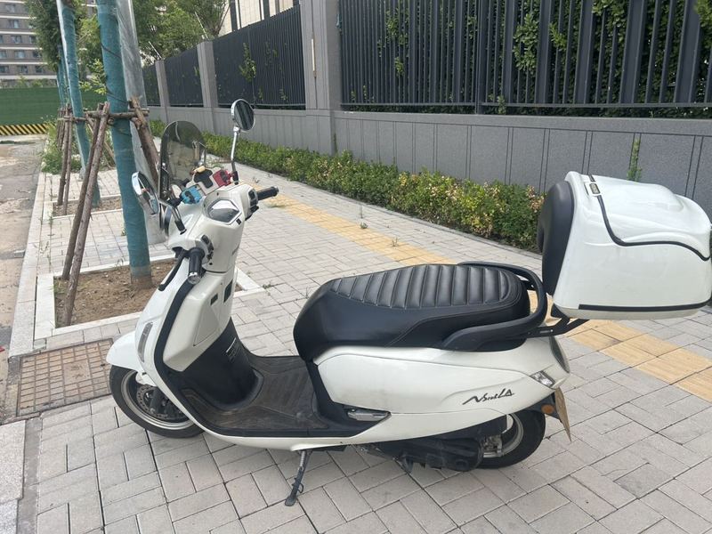 新大洲本田 NS125LA