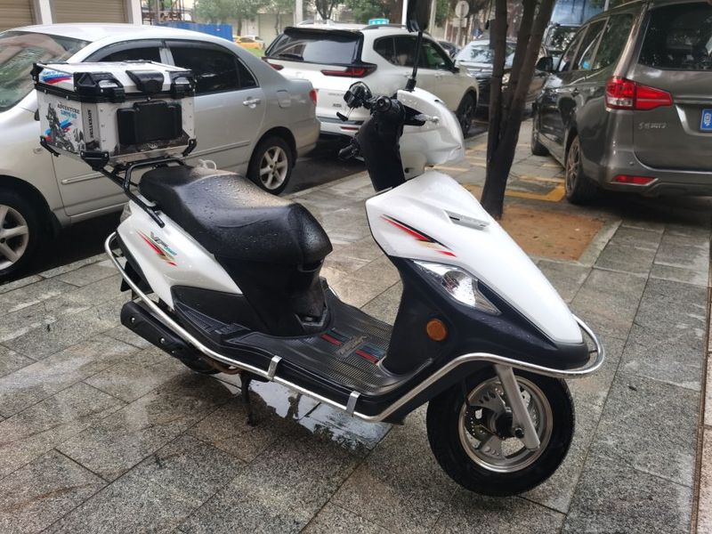 豪爵 VF125