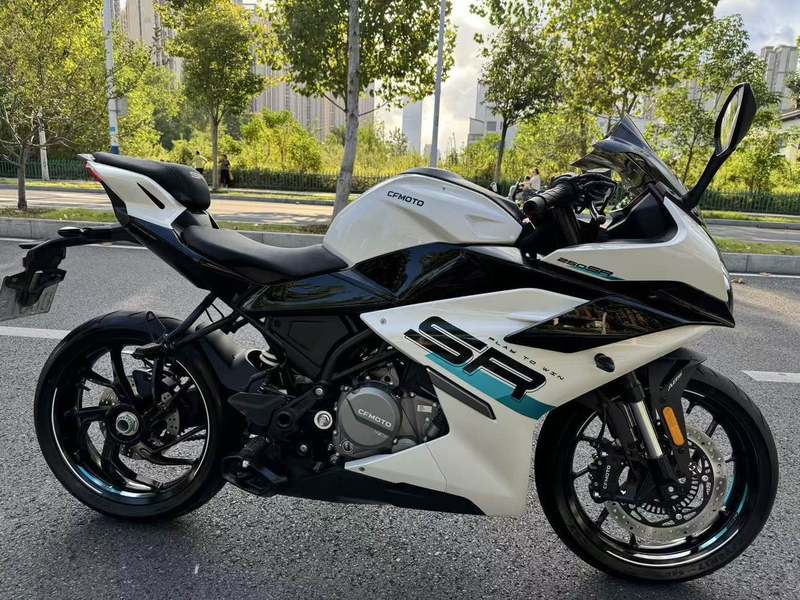 春风 250SR