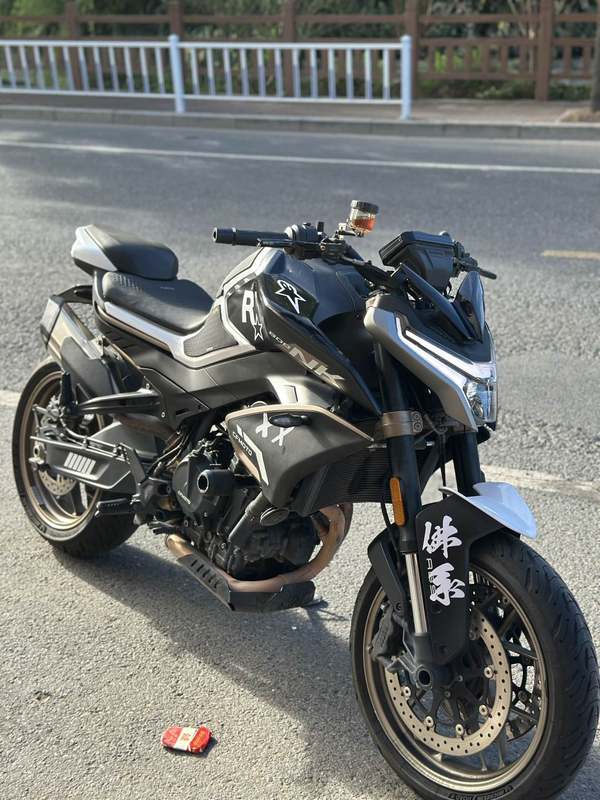 春风 800NK