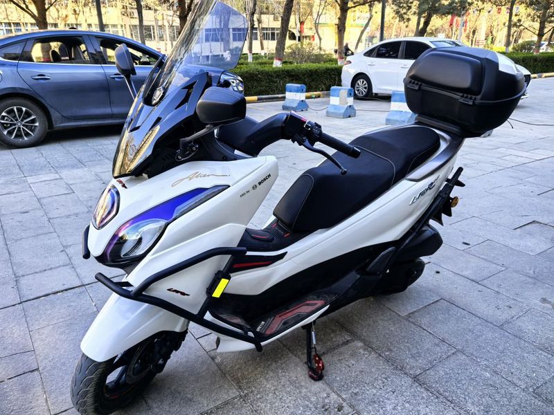 豪爵 UFR150