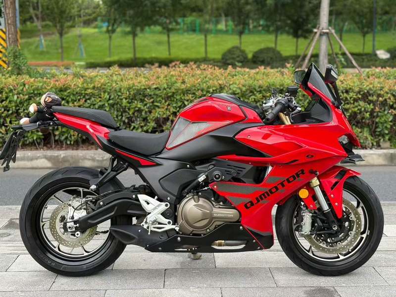 QJMOTOR 赛550