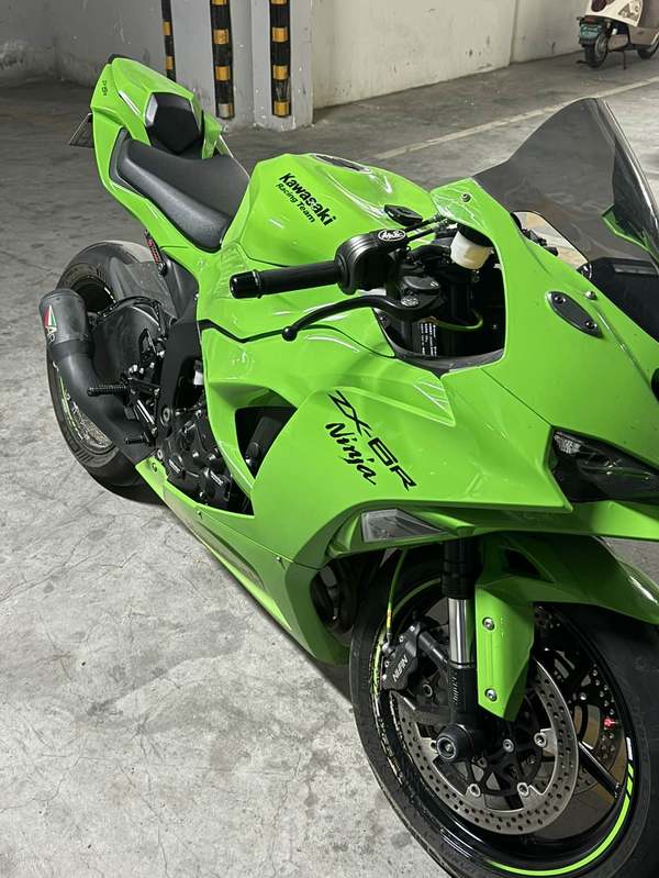 川崎 Ninja ZX-6R 