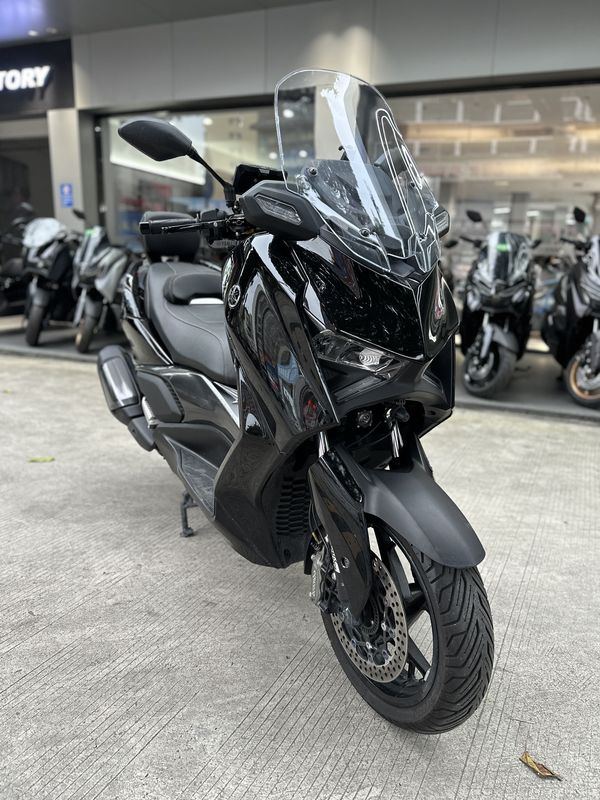 雅马哈 XMAX