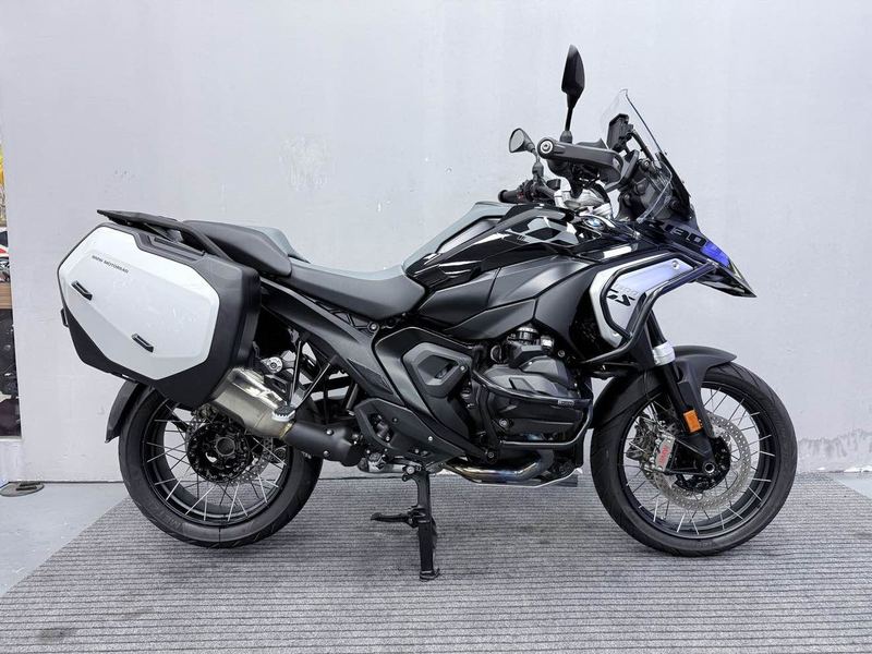 宝马 R 1300 GS