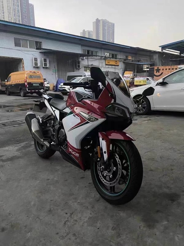 无极 300RR