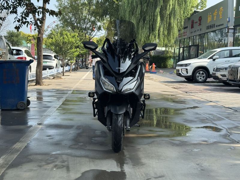 本田WING NSS350