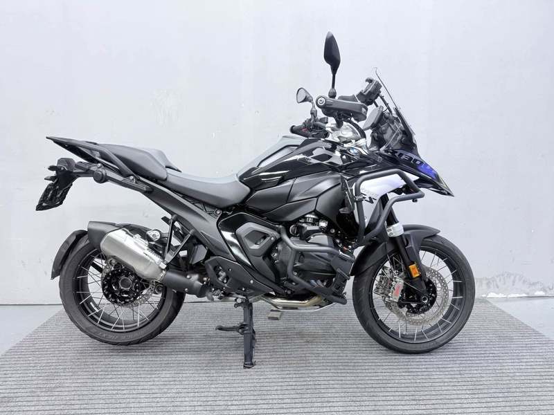 宝马 R 1300 GS
