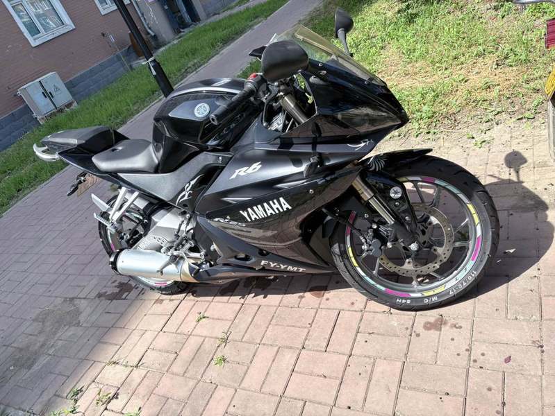 飞鹰 R25