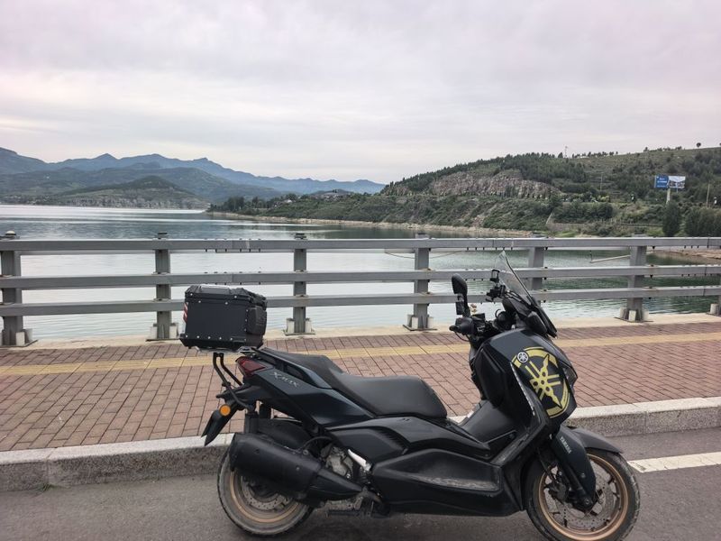 雅马哈 XMAX