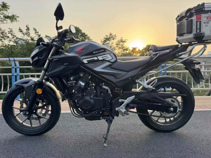 本田WING CB400F