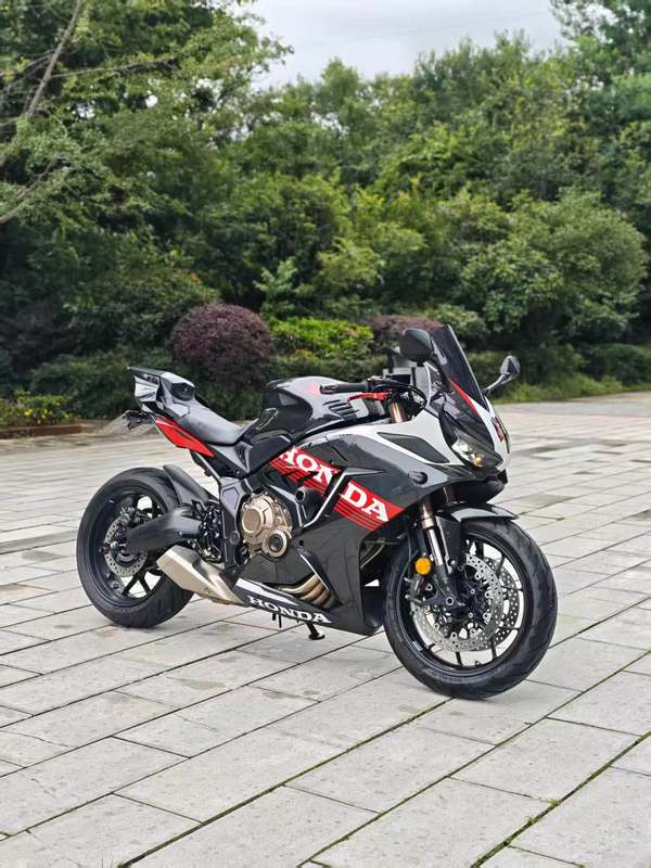 本田DREAMWING CBR650R