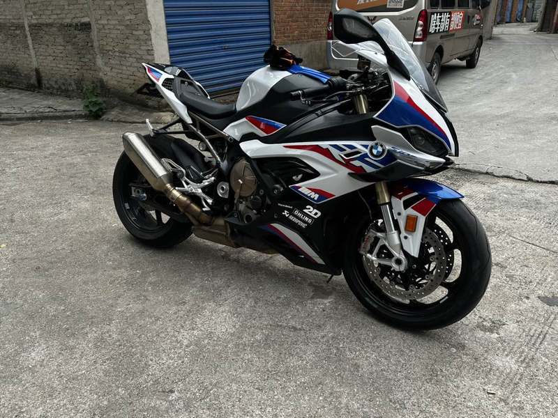 宝马 S 1000 RR